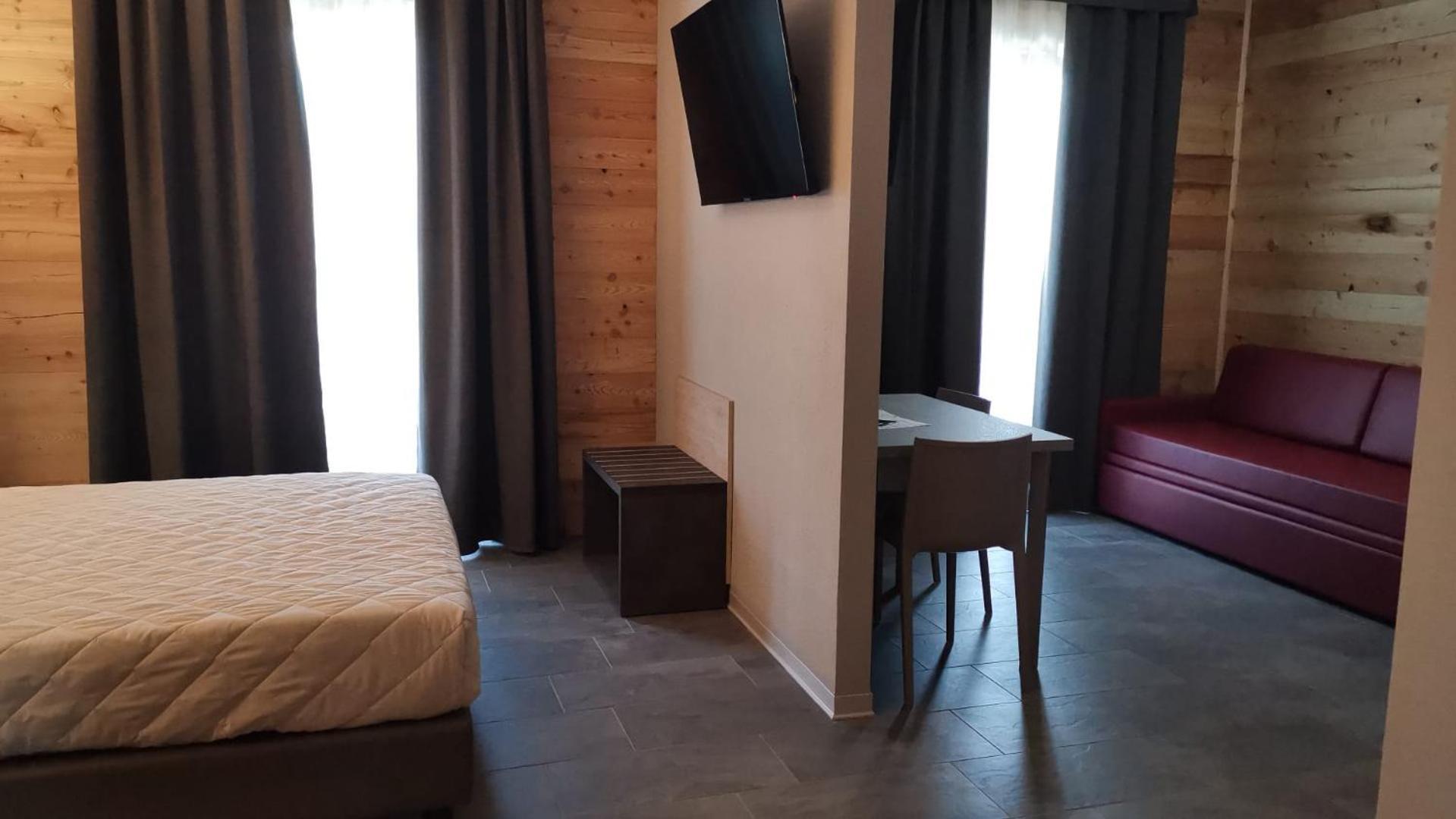 Albergo Rusen Borno Exterior photo